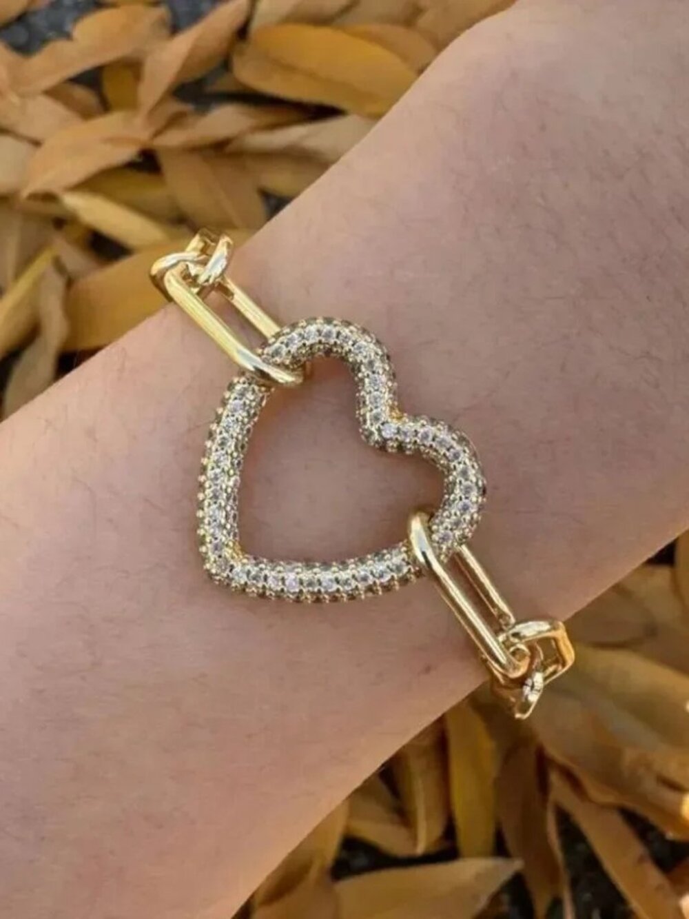 Gold Heart Bracelet Q57
